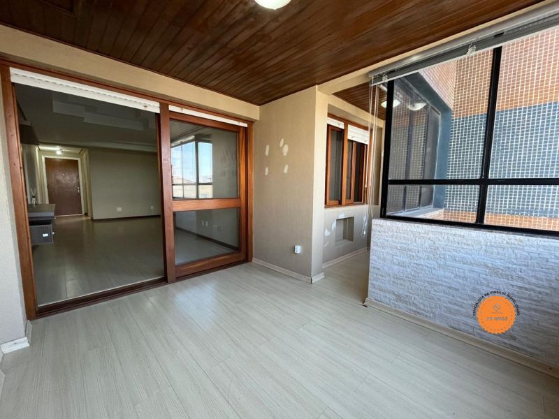 Apartamento 3 quartos  no bairro Centro