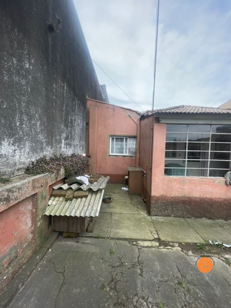 Casa 2 quartos  no bairro Fragata