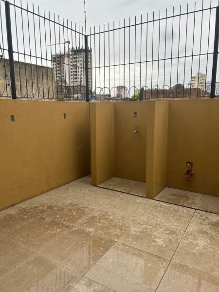 Prédio Comercial 2 quartos  no bairro Centro