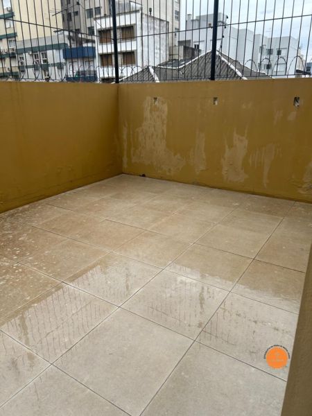 Prédio Comercial 2 quartos  no bairro Centro