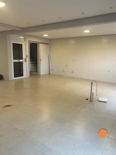 Prédio Comercial 2 quartos  no bairro Centro