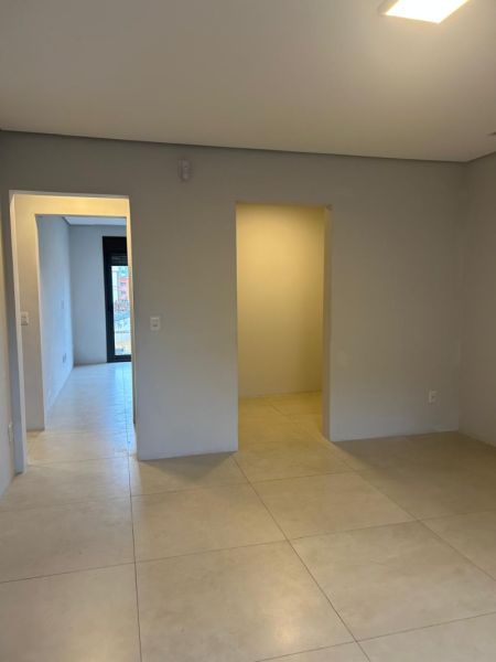 Prédio Comercial 2 quartos  no bairro Centro
