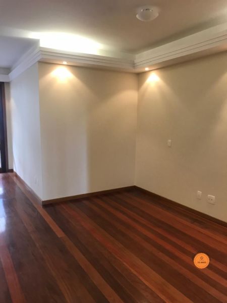 Apartamento 3 quartos  no bairro Centro