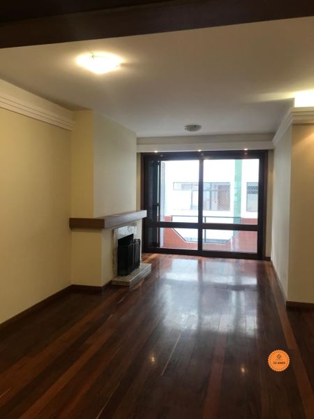 Apartamento 3 quartos  no bairro Centro