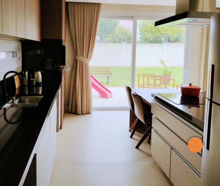 Casa 5 quartos  no bairro Laranjal