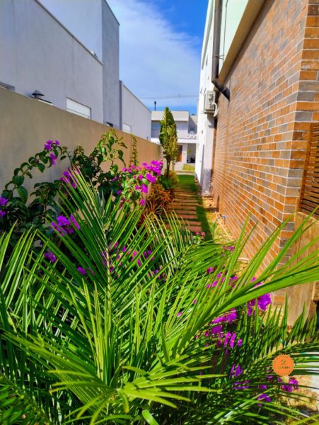 Casa 5 quartos  no bairro Laranjal