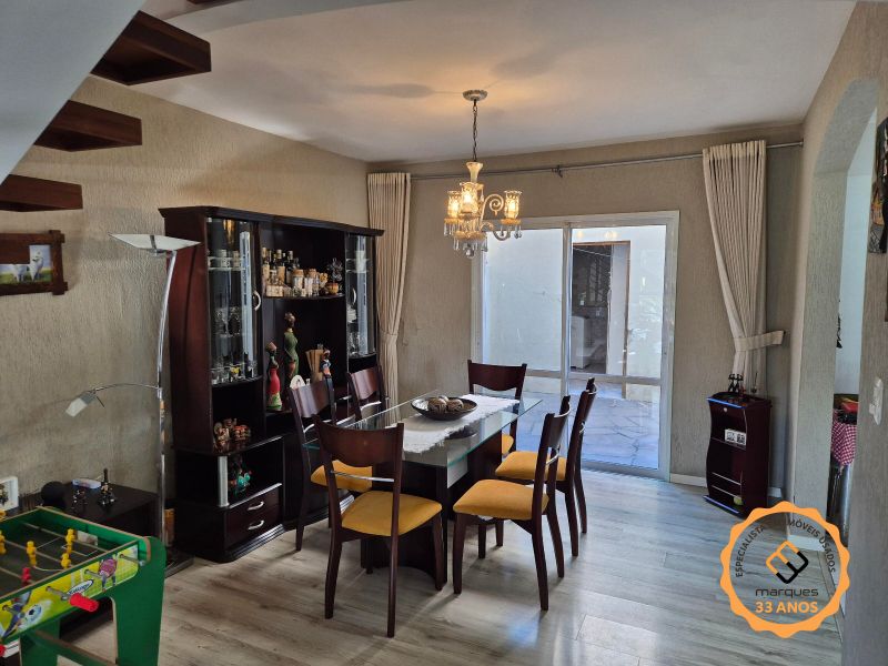 Casa 4 quartos  no bairro Três Vendas