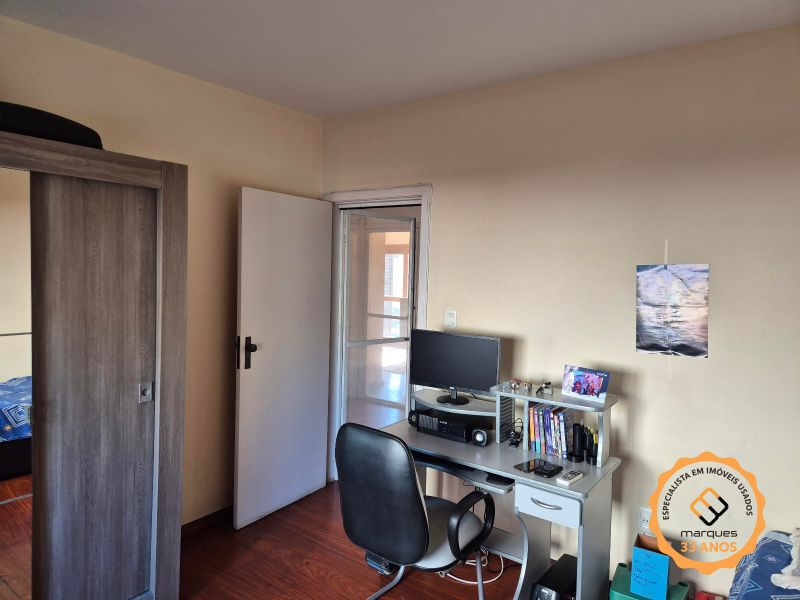 Casa 4 quartos  no bairro Três Vendas