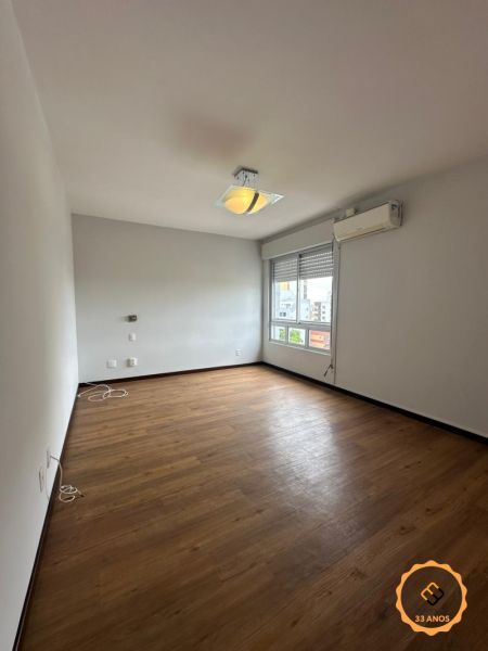 Apartamento 3 quartos  no bairro Centro