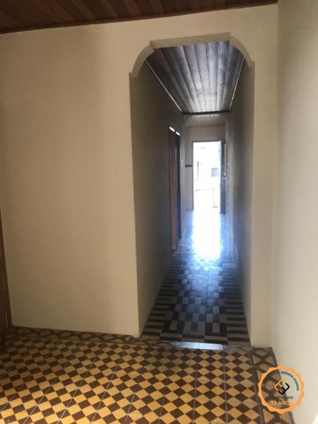 Casa Comercial 4 quartos  no bairro Centro