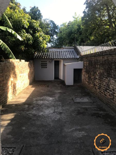 Casa Comercial 4 quartos  no bairro Centro