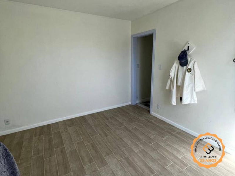 Casa 4 quartos  no bairro Obelisco