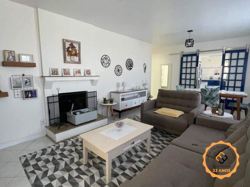 Casa 4 quartos  no bairro Obelisco