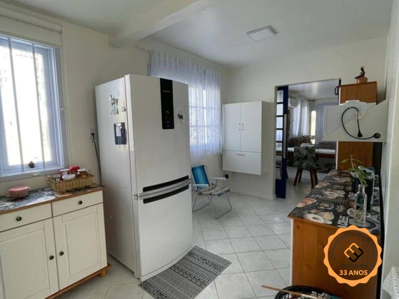 Casa 4 quartos  no bairro Obelisco