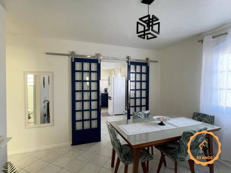 Casa 4 quartos  no bairro Obelisco