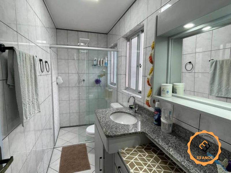 Casa 4 quartos  no bairro Obelisco