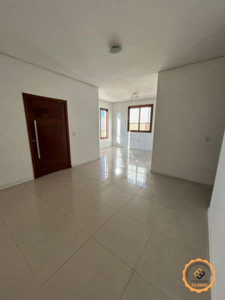 Casa 2 quartos  no bairro Laranjal