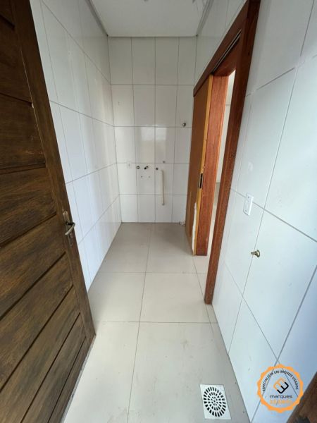 Casa 2 quartos  no bairro Laranjal