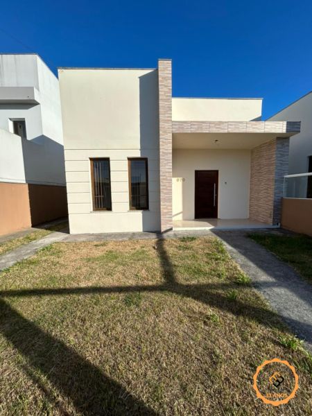 Casa 2 quartos  no bairro Laranjal