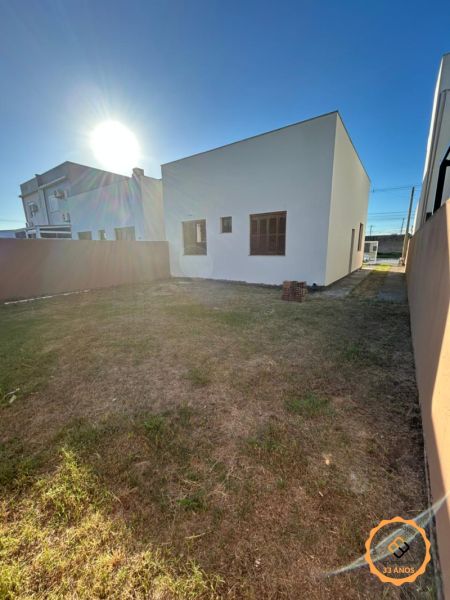 Casa 2 quartos  no bairro Laranjal