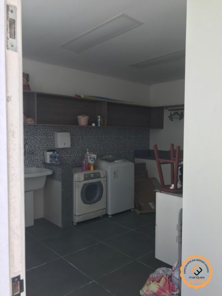 Casa 3 quartos  no bairro Centro