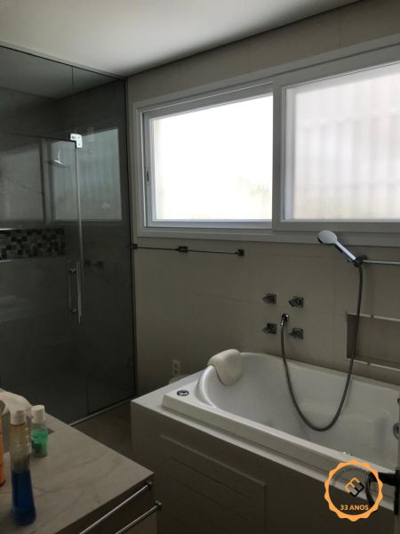 Casa 3 quartos  no bairro Centro