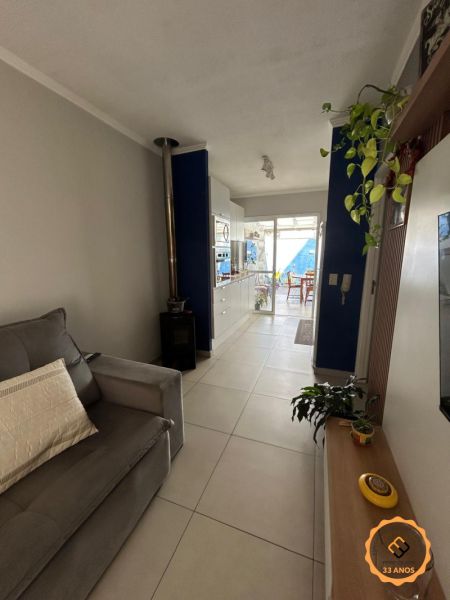 Casa 2 quartos  no bairro Três Vendas