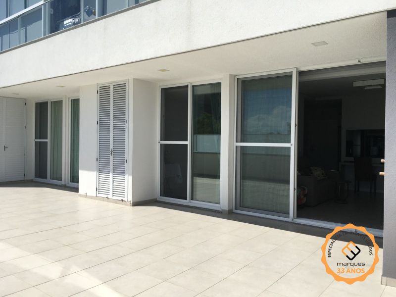 Apartamento 3 quartos  no bairro Areal