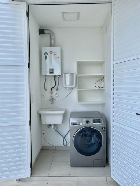 Apartamento 3 quartos  no bairro Areal