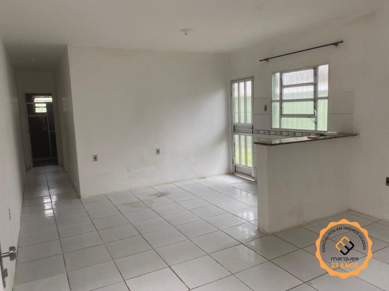 Casa 2 quartos  no bairro Fragata