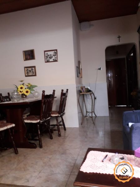 Casa 2 quartos  no bairro Centro