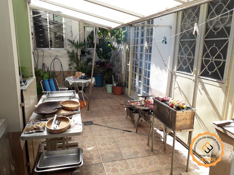 Casa 2 quartos  no bairro Centro