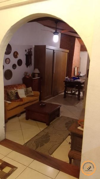 Casa 5 quartos  no bairro Centro