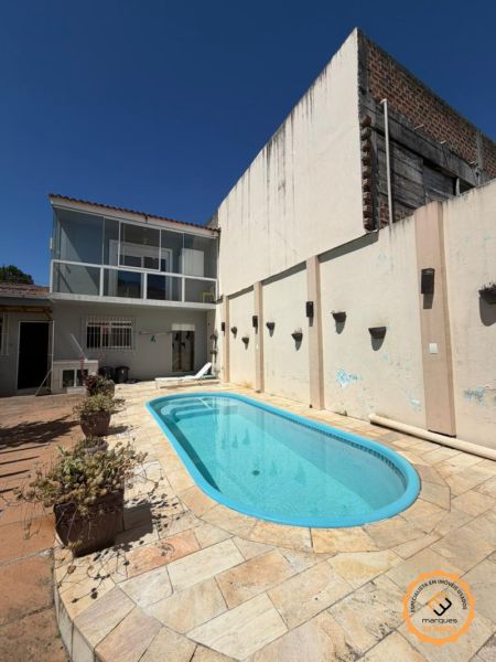 Casa 2 quartos  no bairro Laranjal