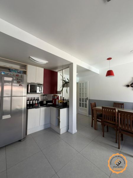 Casa 2 quartos  no bairro Laranjal