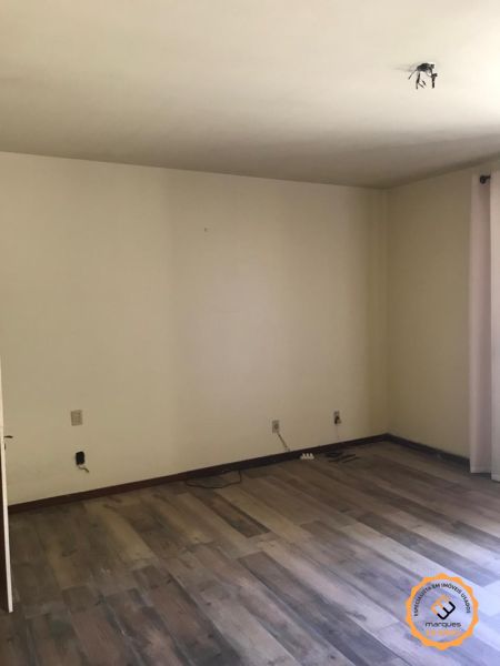 Casa 4 quartos  no bairro Centro