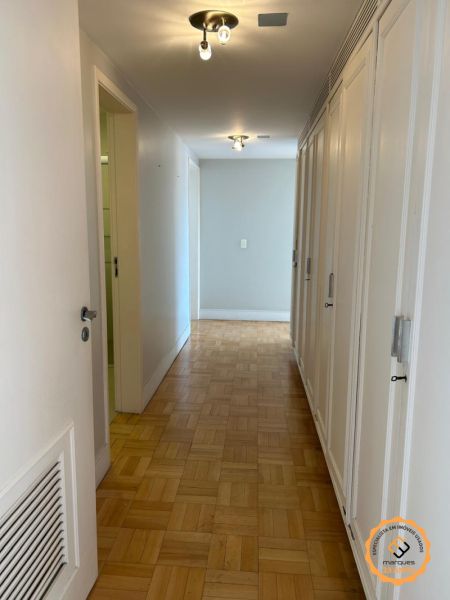 Apartamento 3 quartos  no bairro Centro