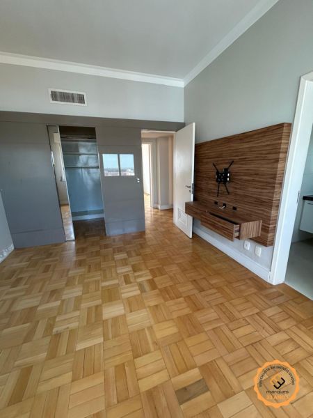 Apartamento 3 quartos  no bairro Centro
