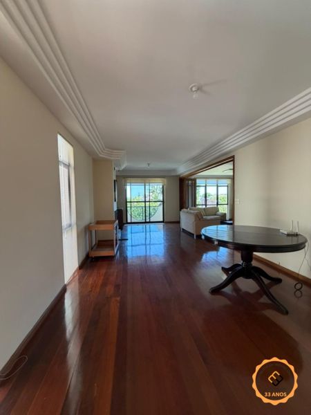 Cobertura 4 quartos  no bairro Centro