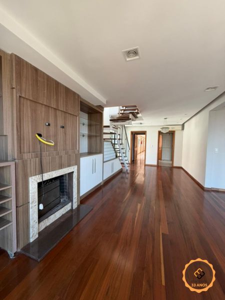 Cobertura 4 quartos  no bairro Centro