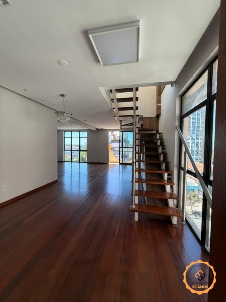 Cobertura 4 quartos  no bairro Centro