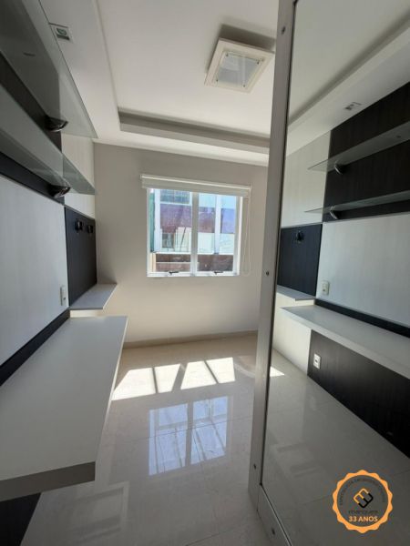 Cobertura 4 quartos  no bairro Centro