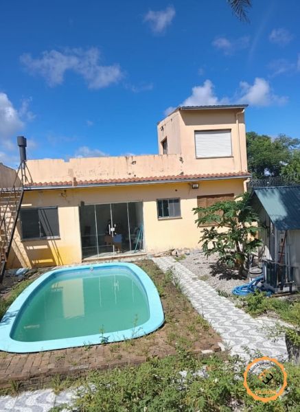 Casa 3 quartos  no bairro Três Vendas