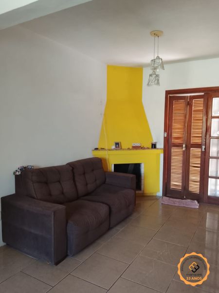 Casa 3 quartos  no bairro Três Vendas