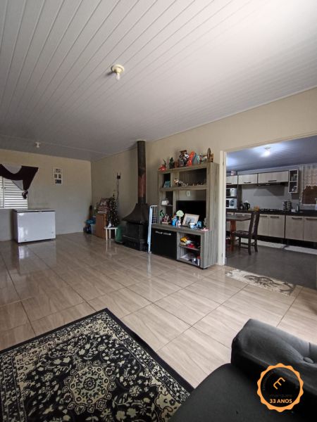 Sítio 2 quartos  no bairro Colônia