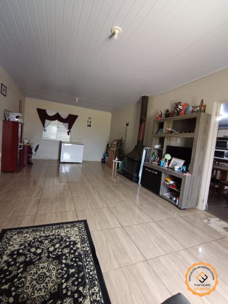 Sítio 2 quartos  no bairro Colônia