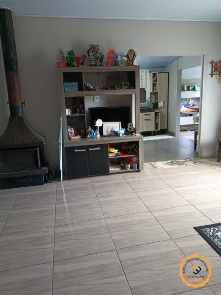 Sítio 2 quartos  no bairro Colônia