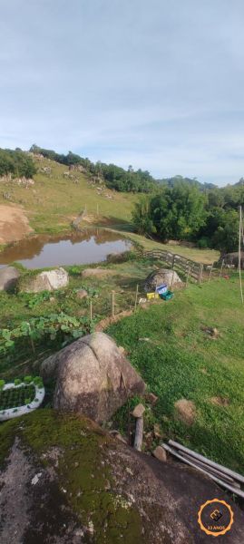 Sítio 2 quartos  no bairro Colônia