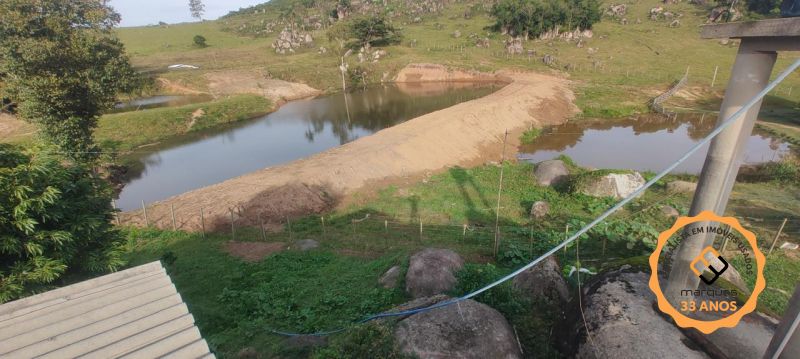 Sítio 2 quartos  no bairro Colônia