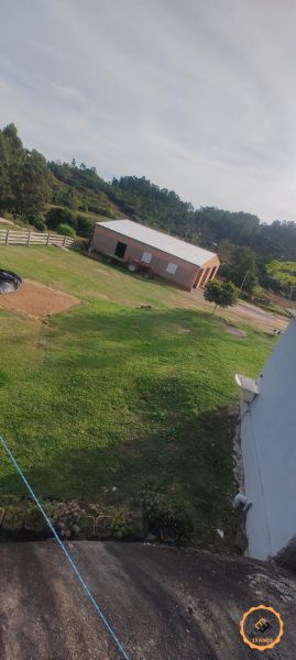 Sítio 2 quartos  no bairro Colônia